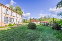 houses and homes for sale inSoreLandes Aquitaine