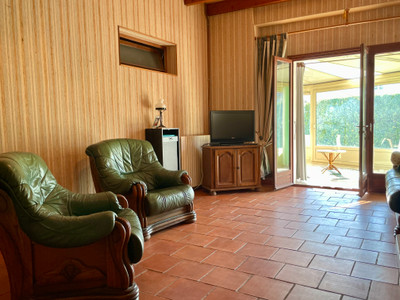 French property for sale in Saint-Amant-de-Boixe, Charente - €183,600 - photo 6