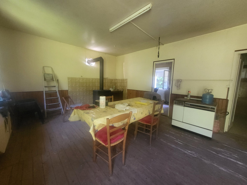 French property for sale in Le Teilleul, Manche - €88,000 - photo 4