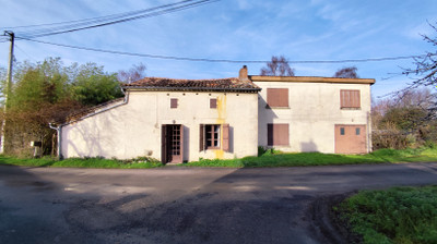 house for sale in Charente
