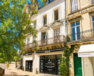 Propriété à vendre à Angoulême, Charente - 420 000 € - photo n°1