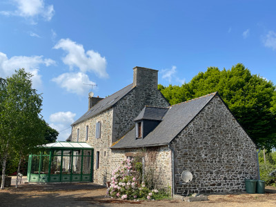French property for sale in Saint-Clet, Côtes-d'Armor - €477,000 - photo 1