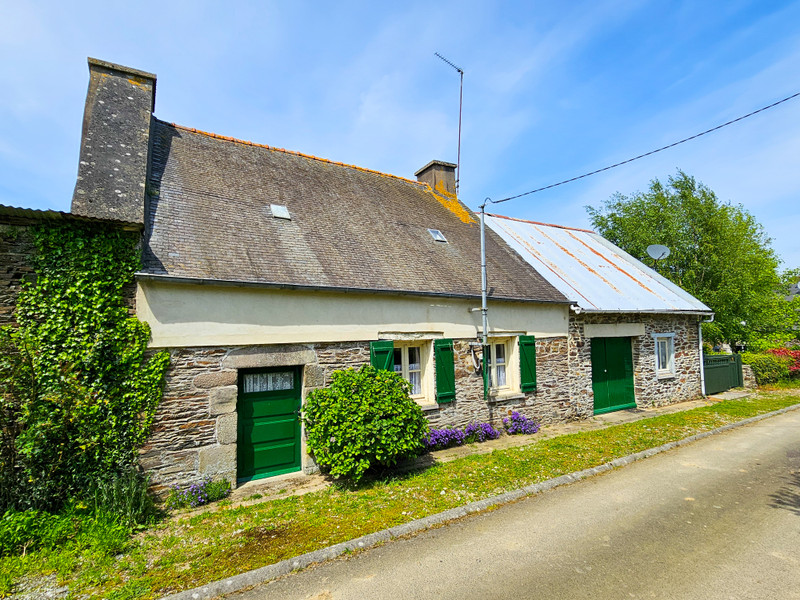 French property for sale in Trévé, Côtes-d'Armor - €95,000 - photo 0