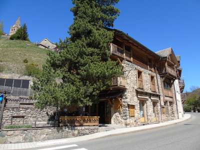 French property for sale in La Grave, Hautes_Alpes - €1,347,000 - photo 5