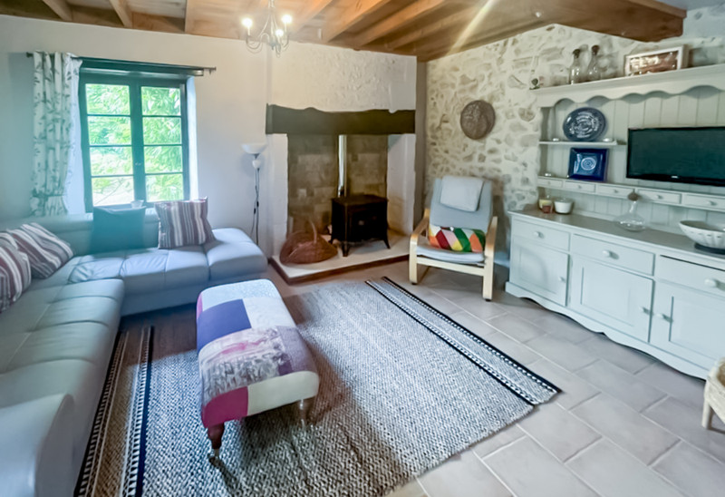 French property for sale in Saint-Paul-Lizonne, Dordogne - €265,000 - photo 3