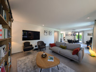 Maison à vendre à Nernier, Haute-Savoie - 1.029.000 € - photo 5