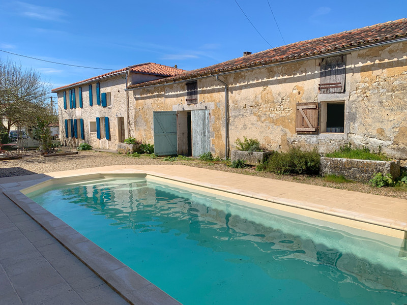 Propriété à vendre à Landes, Charente-Maritime - 298 000 €