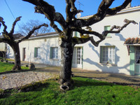 Maison à vendre à Yviers, Charente - 162.000 € - photo 1