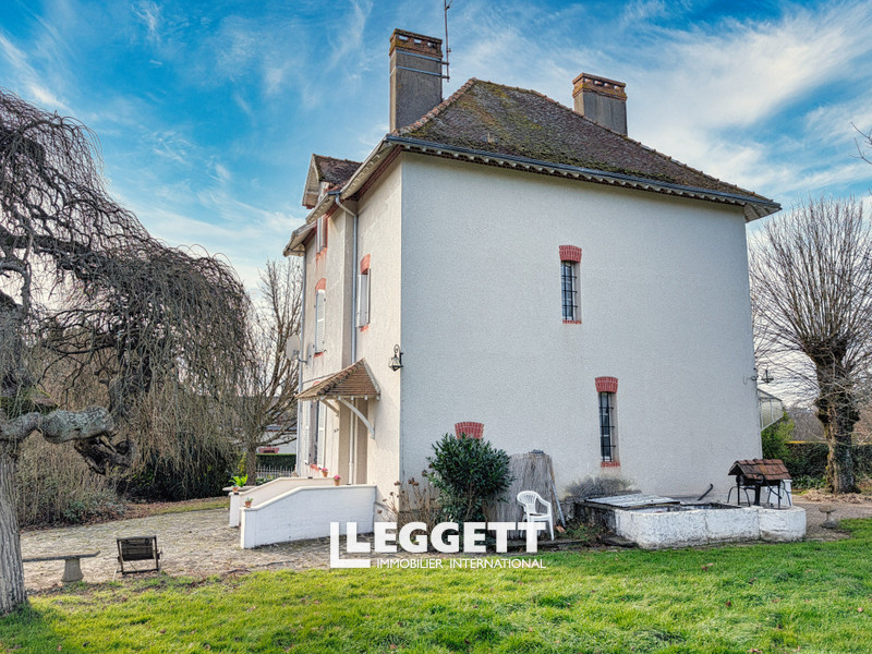 Maison 10 pièce(s), CUZION