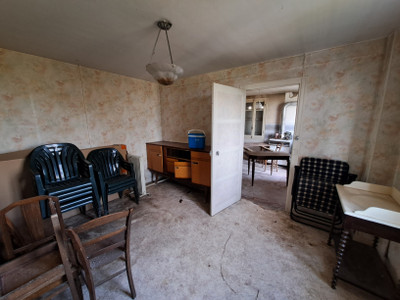 French property for sale in Gueugnon, Saône-et-Loire - €68,000 - photo 8