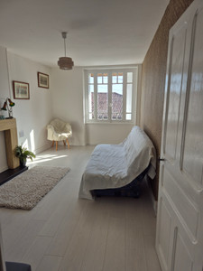 French property for sale in Chabrac, Charente - €89,000 - photo 6