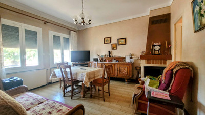 French property for sale in Perpignan, Pyrénées-Orientales - €179,000 - photo 2