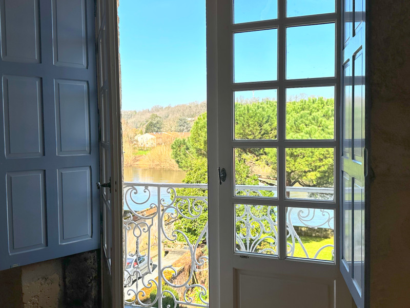 French property for sale in Sainte-Foy-la-Grande, Gironde - €187,250 - photo 2
