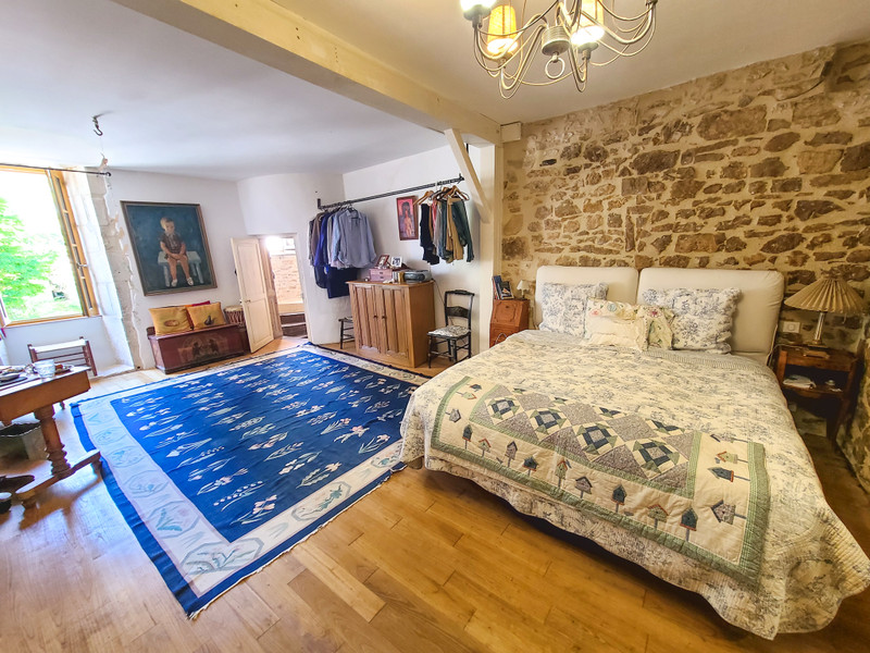 French property for sale in Verteuil-sur-Charente, Charente - €393,750 - photo 2