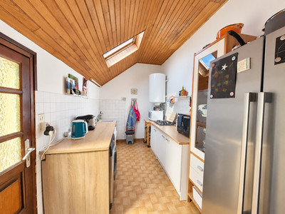 French property for sale in Bolazec, Finistère - €149,999 - photo 5