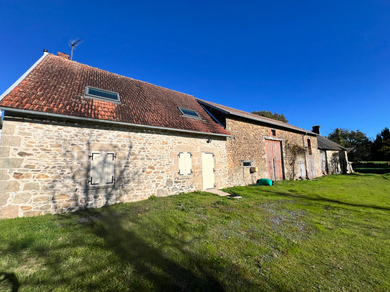 Maison à vendre à Le Grand-Bourg, Creuse - 141.700 € - photo 1