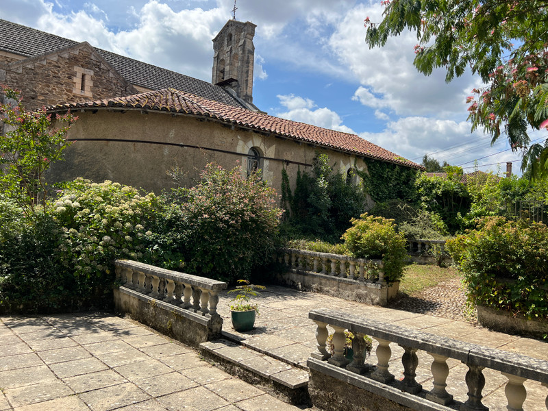 French property for sale in Thiviers, Dordogne - €162,410 - photo 1