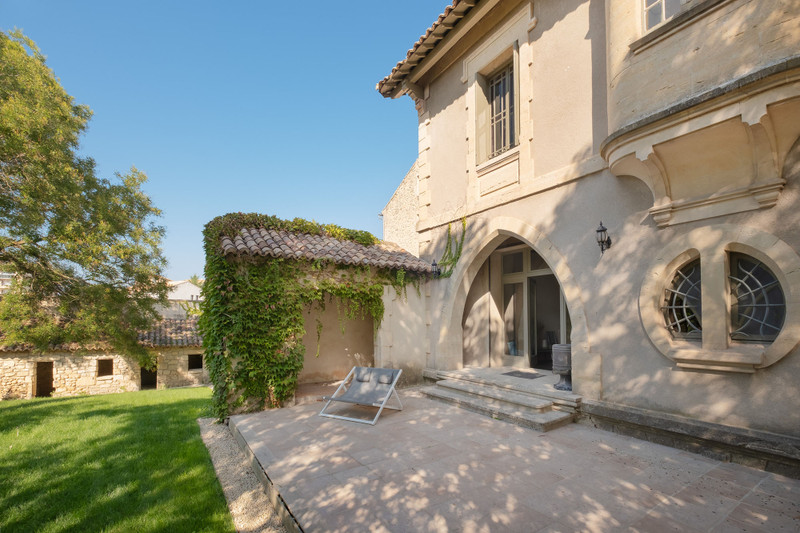 French property for sale in Uzès, Gard - €780,000 - photo 2