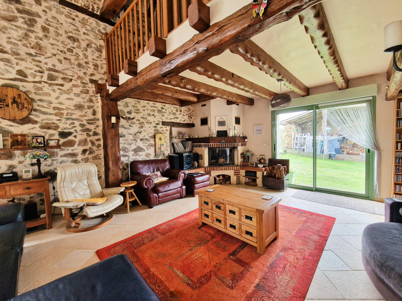 French property for sale in Saulgond, Charente - €260,000 - photo 4