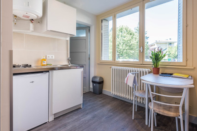 French property for sale in Annecy, Haute-Savoie - €403,000 - photo 2