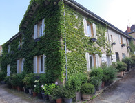 Maison à vendre à Semur-en-Brionnais, Saône-et-Loire - 399.000 € - photo 1