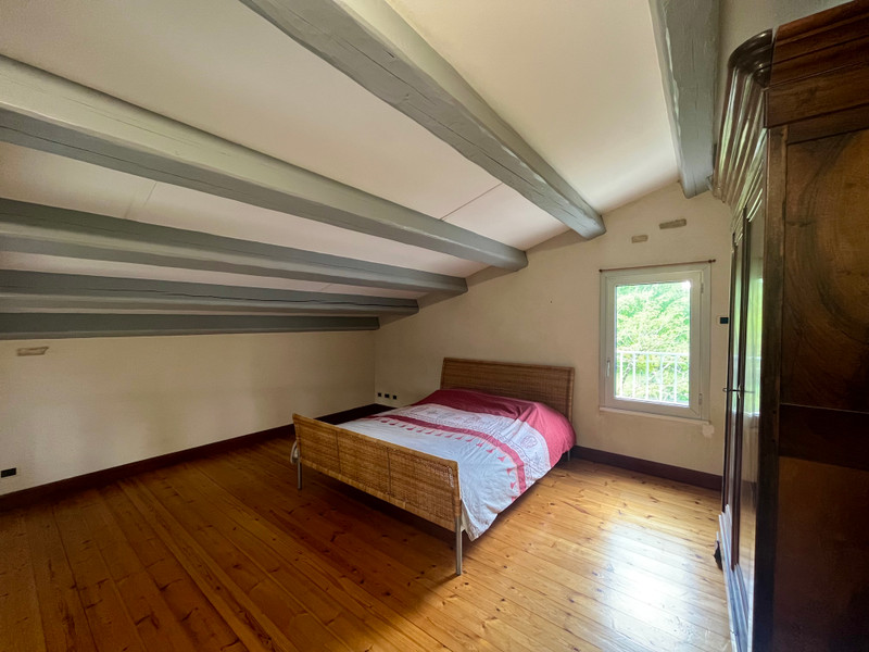 French property for sale in Courçon, Charente-Maritime - €538,000 - photo 4