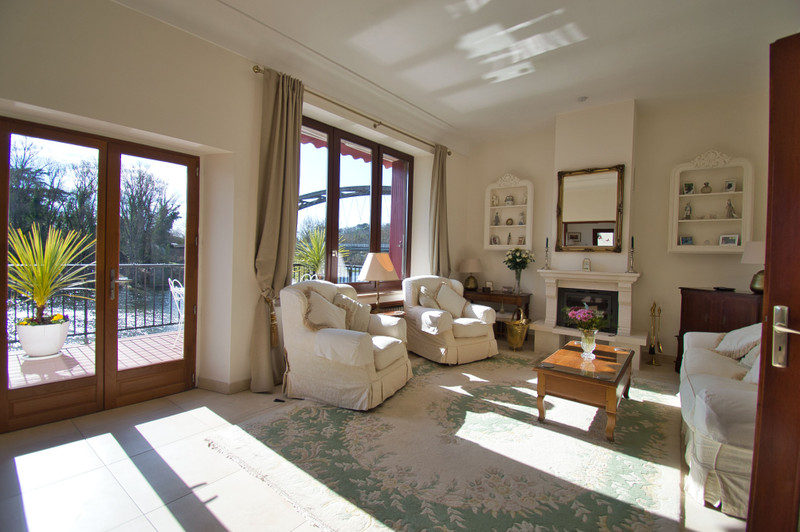 French property for sale in Castelmoron-sur-Lot, Lot-et-Garonne - €475,000 - photo 4
