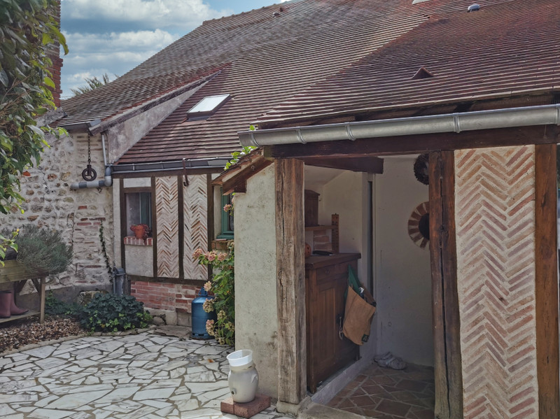 French property for sale in Mennetou-sur-Cher, Loir-et-Cher - €267,500 - photo 2