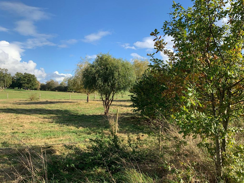 French property for sale in Saint-Fraimbault, Orne - €130,000 - photo 2
