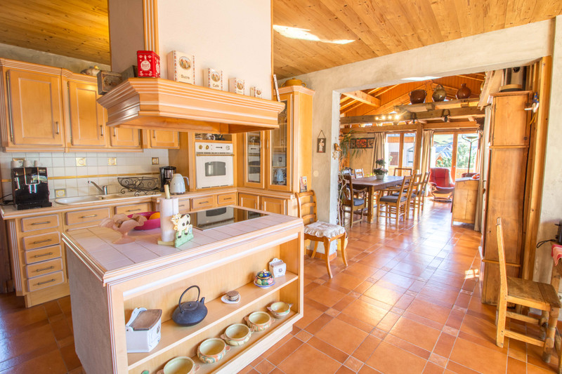 French property for sale in Saint-Martin-de-Belleville, Savoie - €1,990,000 - photo 3