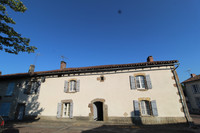Maison à vendre à Esse, Charente - 150.000 € - photo 2