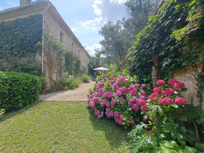 French property for sale in Blaignan-Prignac, Gironde - €698,000 - photo 1