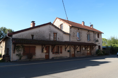 Maison à vendre à Saint-Amand-Jartoudeix, Creuse, Limousin, avec Leggett Immobilier