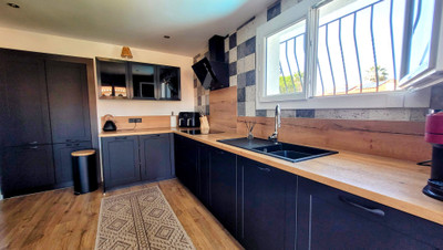 French property for sale in Bompas, Pyrénées-Orientales - €365,000 - photo 2