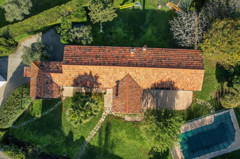 French property for sale in Antibes, Alpes-Maritimes - €2,390,000 - photo 1