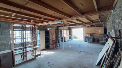 French property for sale in Auzances, Creuse - €75,000 - photo 5