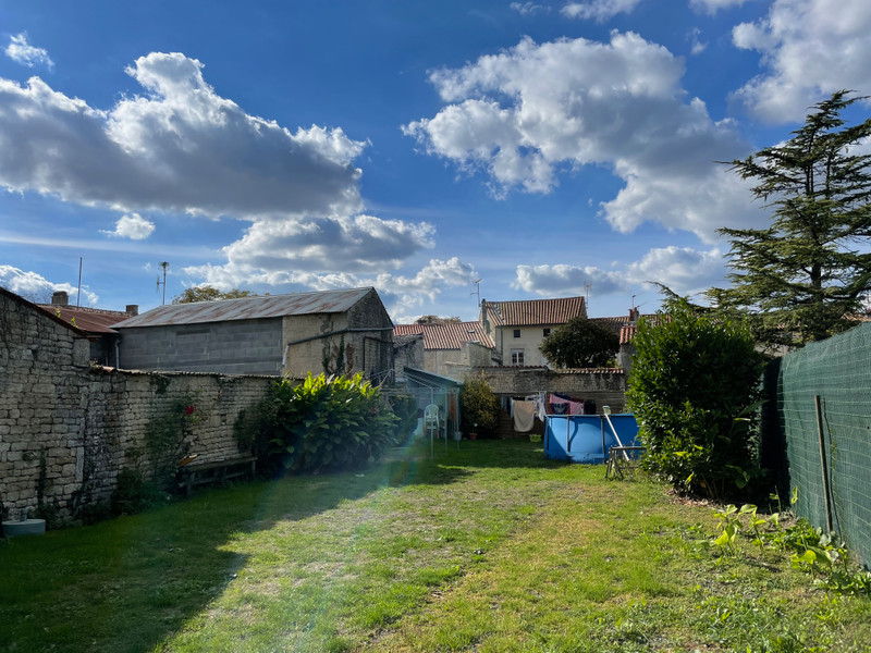 French property for sale in Brioux-sur-Boutonne, Deux-Sèvres - €335,700 - photo 9