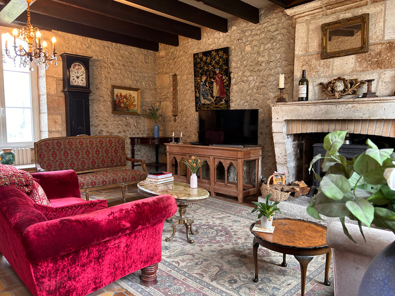 French property for sale in Bellon, Charente - €255,000 - photo 1