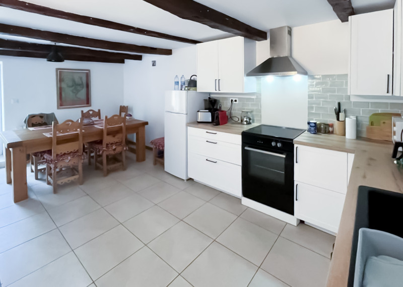 French property for sale in Saint-Martin-de-Ribérac, Dordogne - €378,000 - photo 8