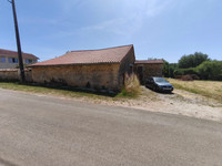 Propriété à vendre à Grassac, Charente - 56 600 € - photo n°2