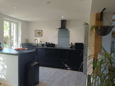 French property for sale in Saint-Martin-de-Laye, Gironde - €210,500 - photo 3