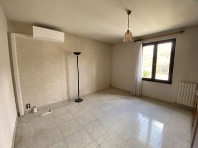 French property for sale in Estagel, Pyrénées-Orientales - €340,000 - photo 5