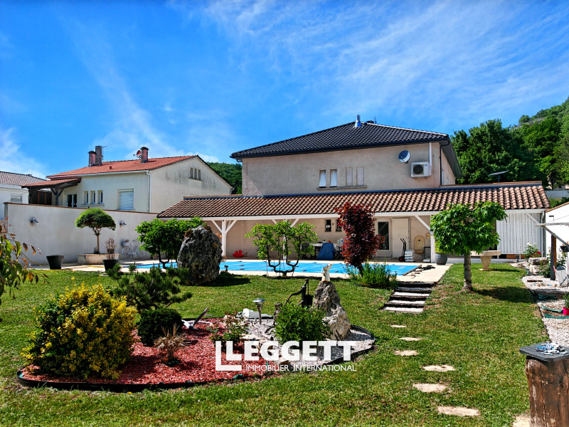 Maison 5 pièce(s), MONTAIGU-DE-QUERCY