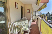 Appartement à vendre à Menton, Alpes-Maritimes - 298 000 € - photo 1