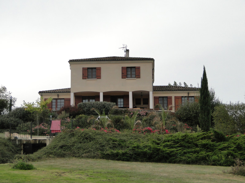 French property for sale in Saint-Avit, Lot-et-Garonne - €472,500 - photo 10