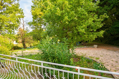 French property for sale in Bourlens, Lot-et-Garonne - €371,000 - photo 2