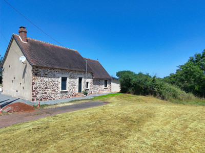 French property for sale in Chaillac, Indre - €299,900 - photo 9