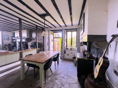 French property for sale in Crozon-sur-Vauvre, Indre - €224,700 - photo 2