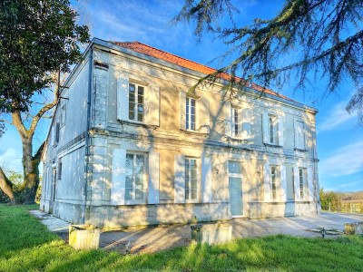 house for sale in Charente-Maritime