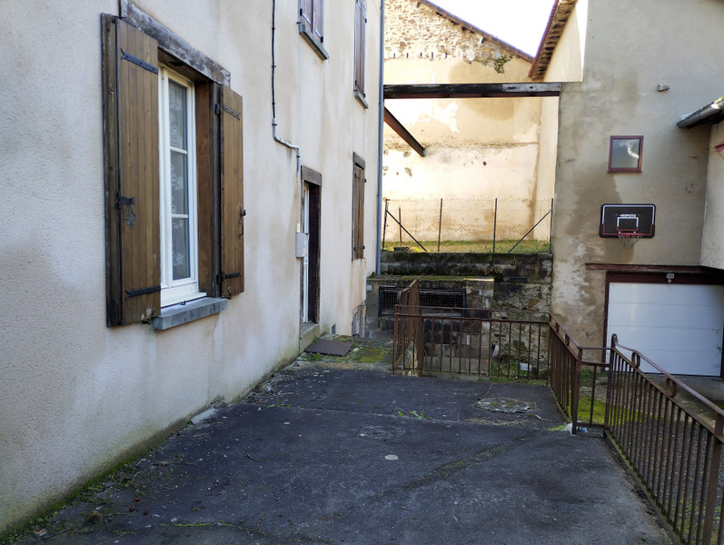 French property for sale in Châlus, Haute-Vienne - €99,000 - photo 10